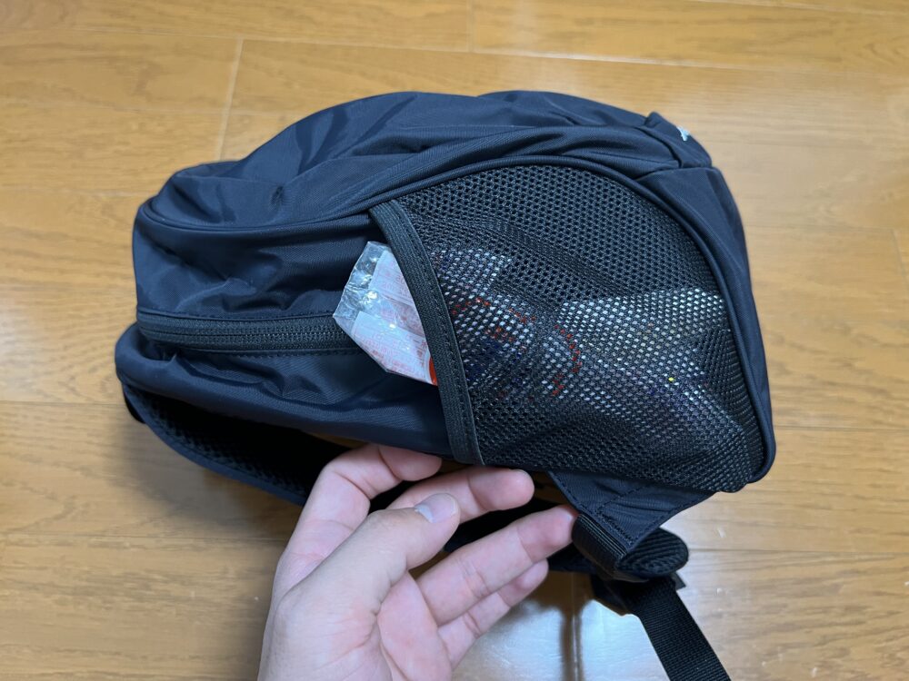 サイドポケット
