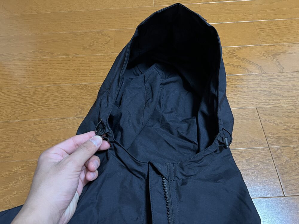 フードのドローコード