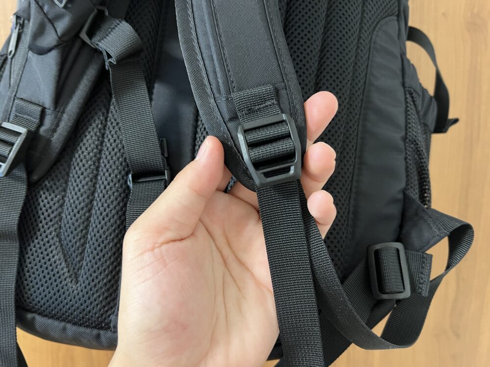 ショルダーハーネスのバックル