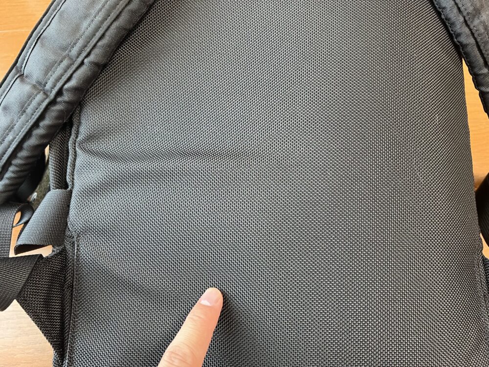 背面のクッション