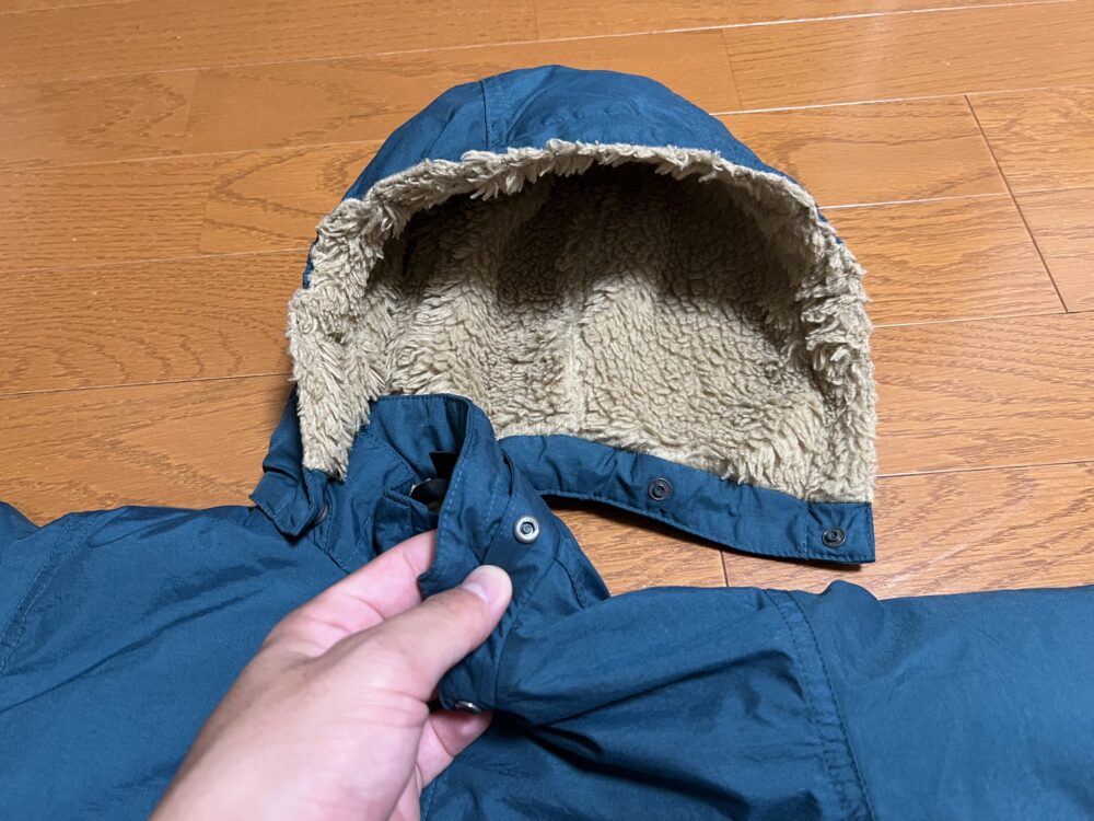 取り外し可能なフード