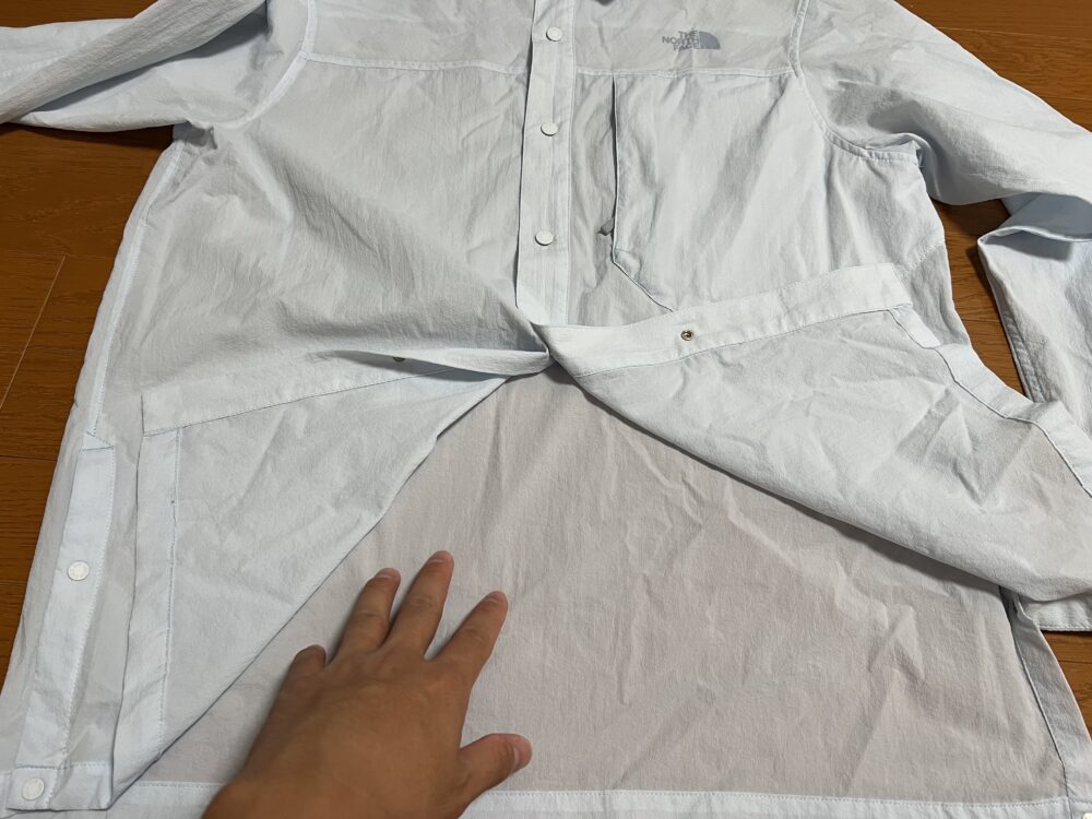 生地はナイロン100%