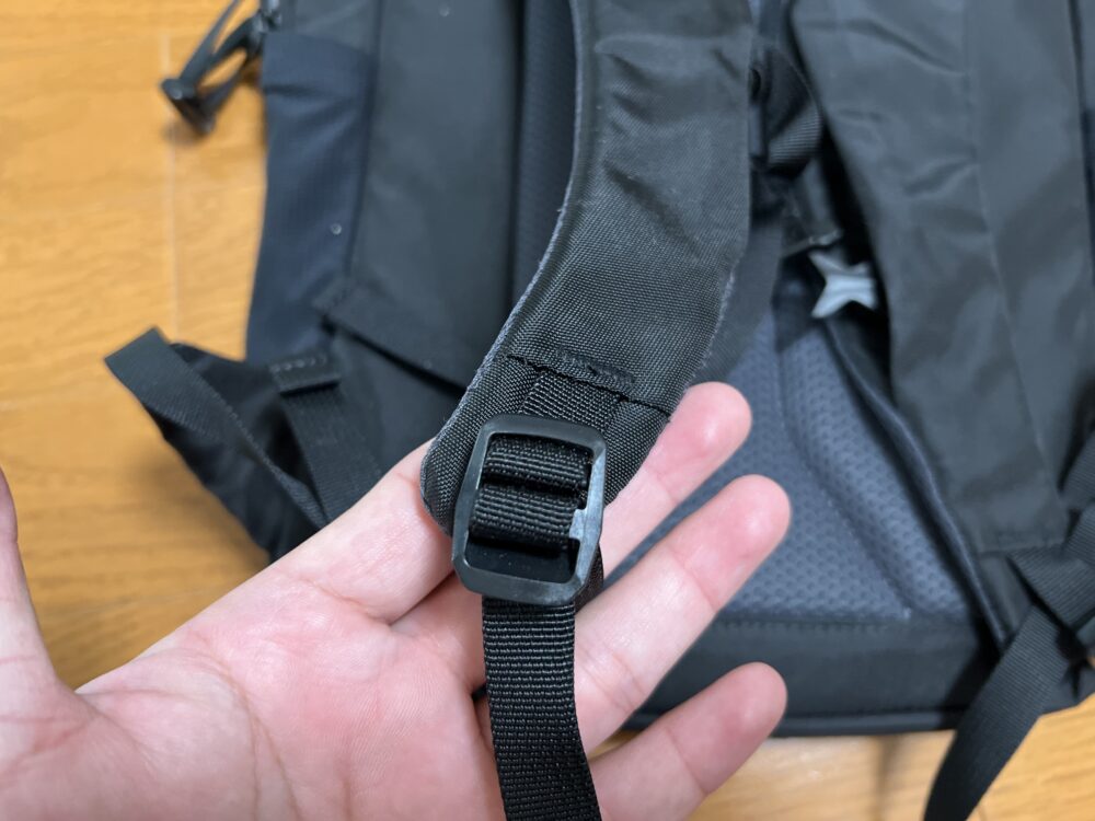 ショルダーハーネスのバックル