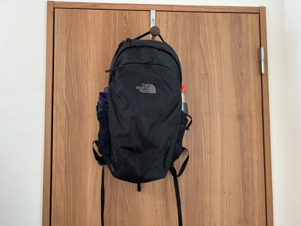 サイドポケットの深さ