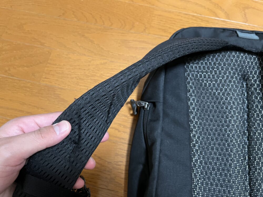 メッシュのハーネス