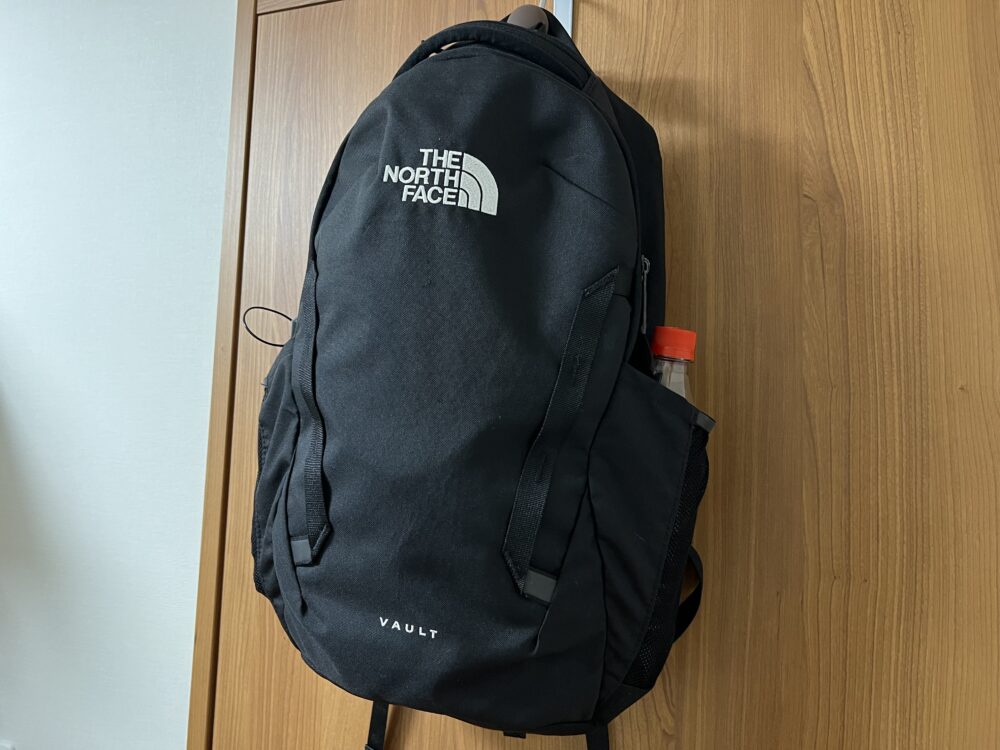 ペットボトルを入れて