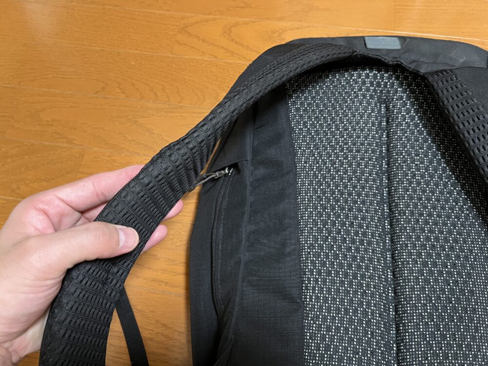 メッシュのハーネス