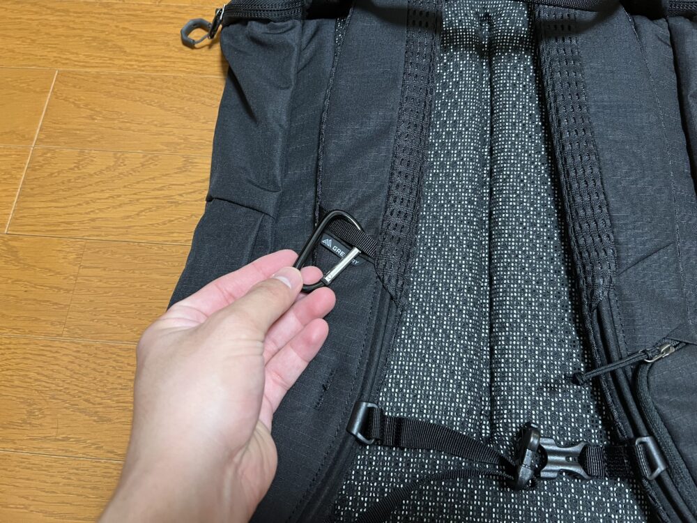 サングラスホルダー