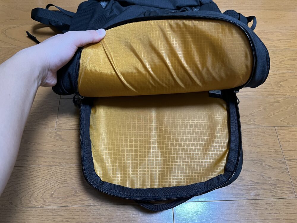 メインコンパートメント②