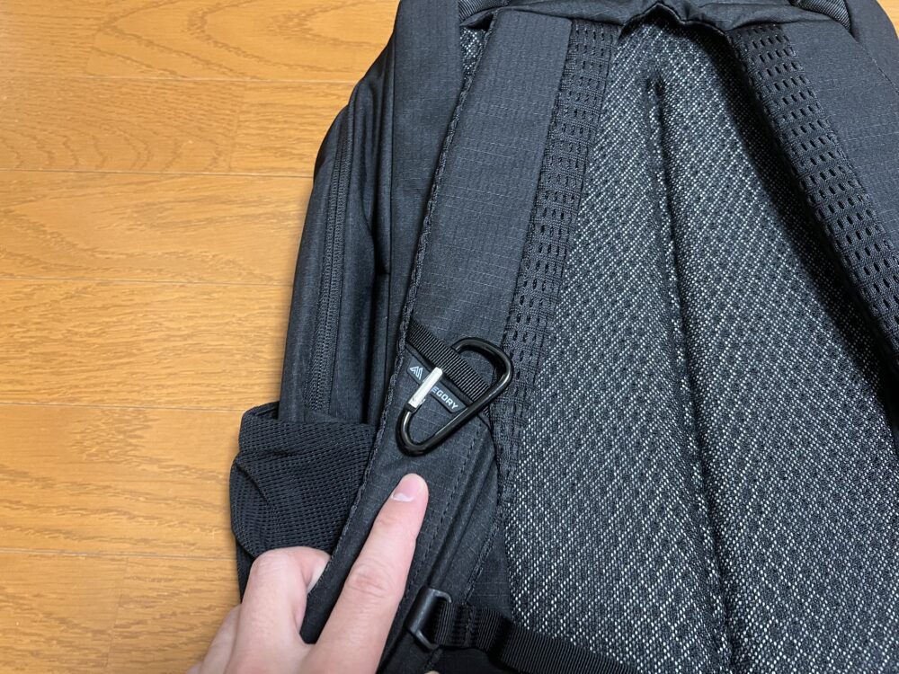 サングラスホルダー