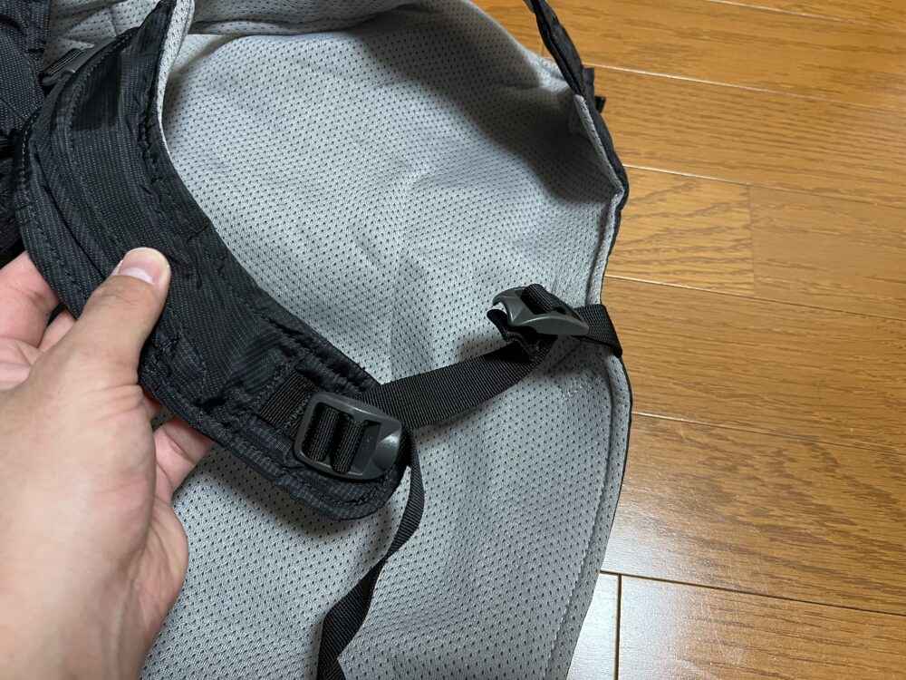 ショルダーハーネスのバックル