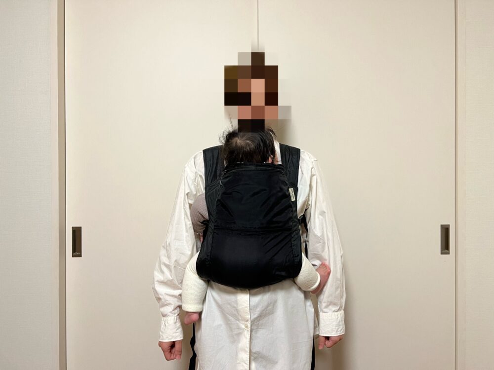 ポケッタブルベビーキャリア使用のイメージ(正面)