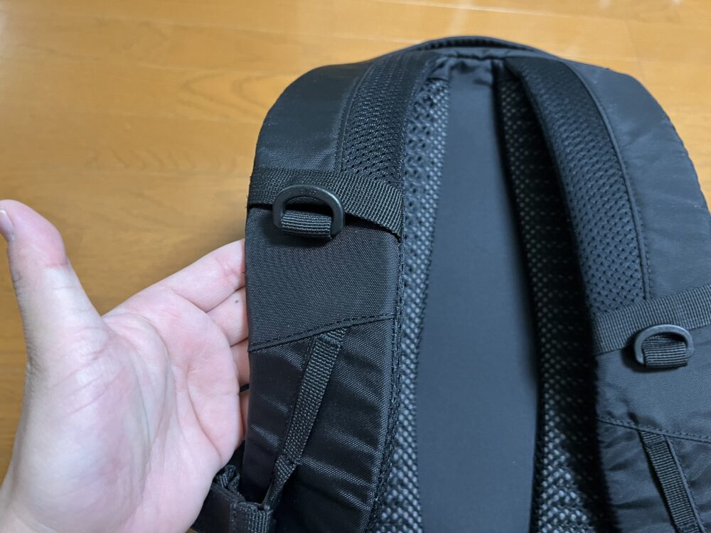 ショルダーハーネス