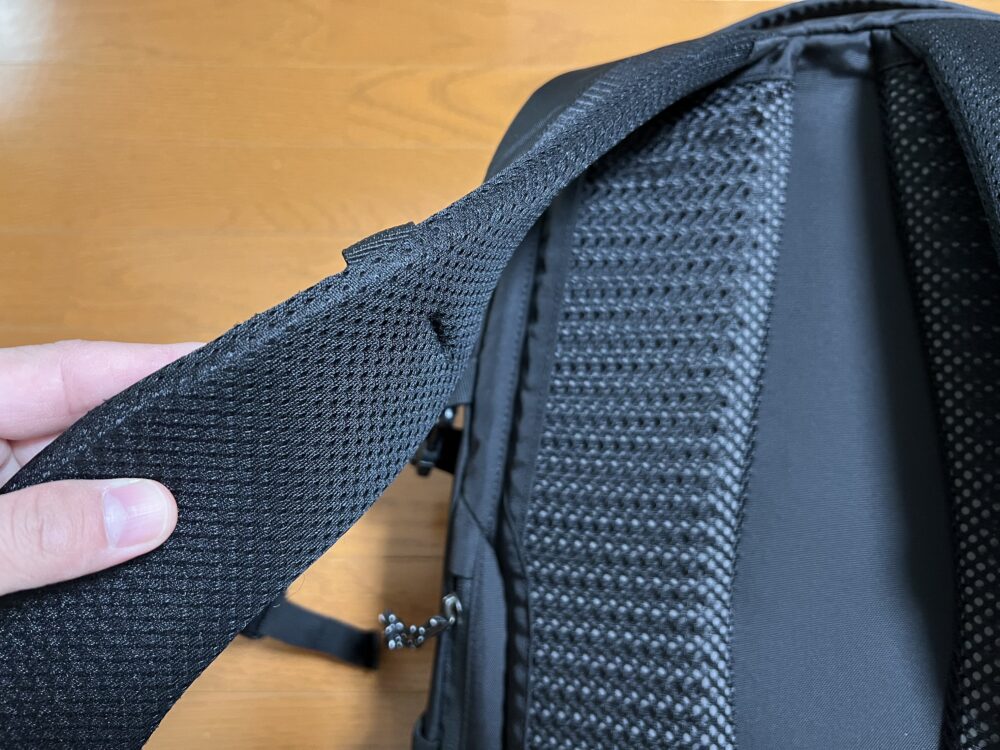 メッシュのハーネス