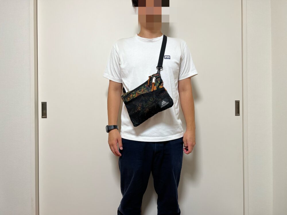 クラシックサコッシュ使用のイメージ(正面)