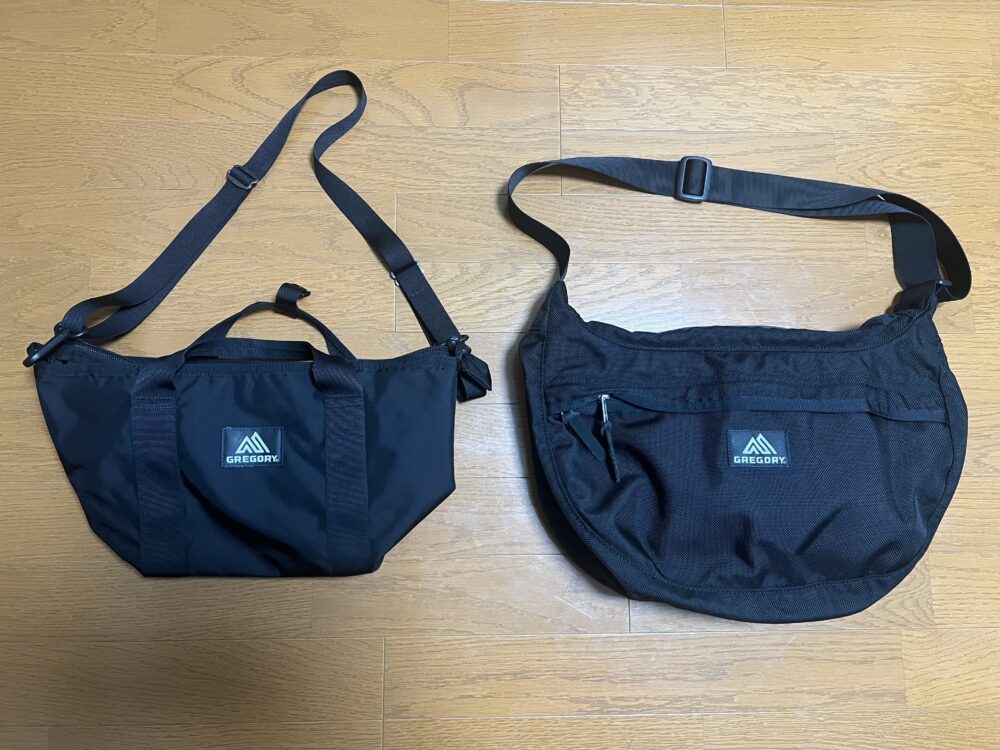 左がボートトートS　右がサッチェルM