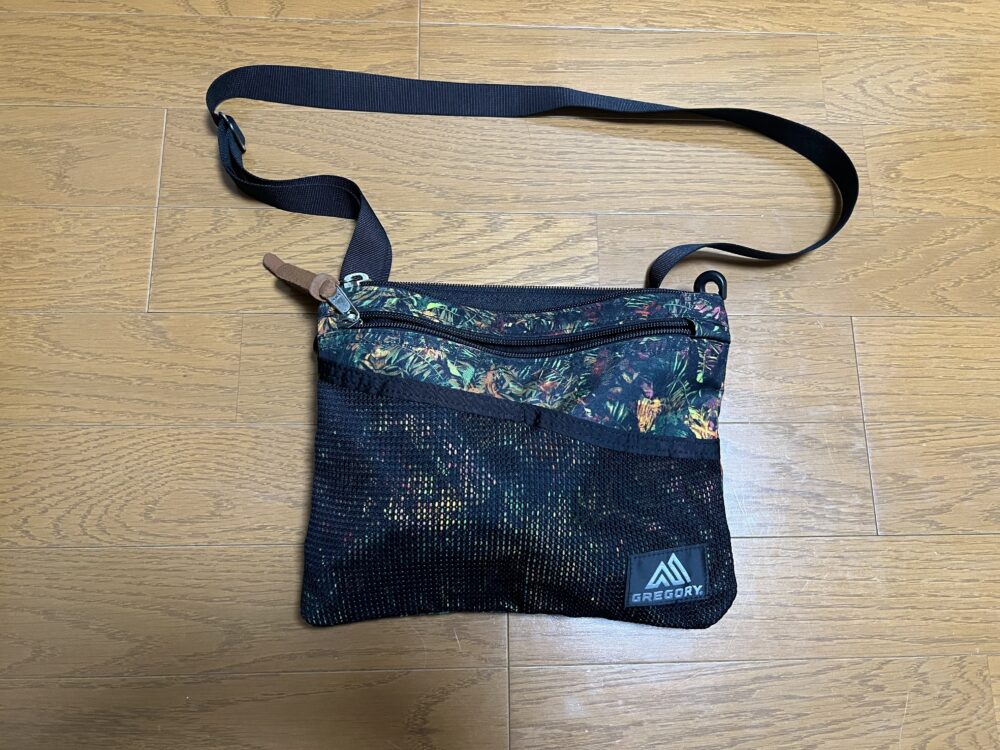 クラシックサコッシュ