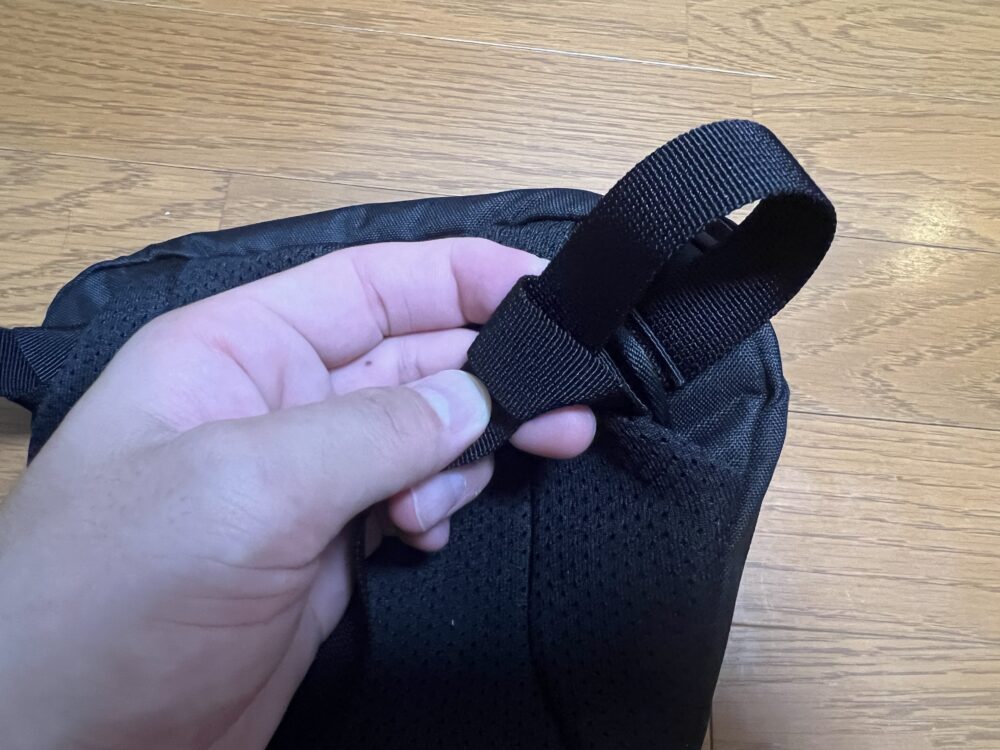 ショルダーを外すことが可能