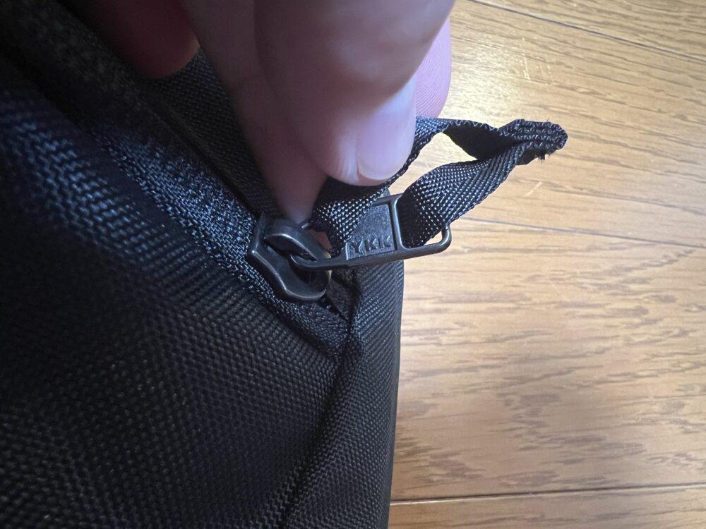 ジッパー