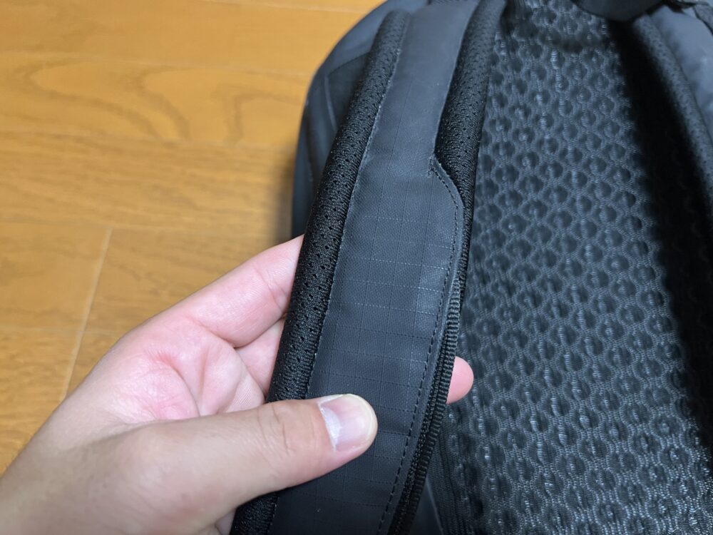 ショルダーハーネス