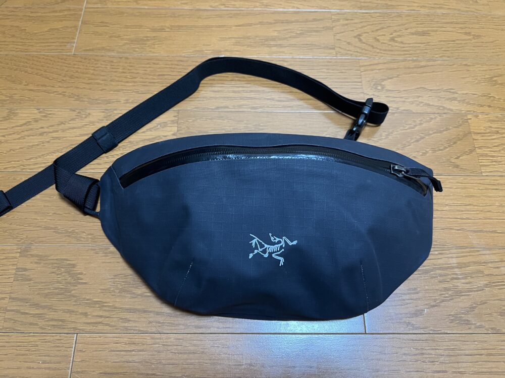 グランヴィルクロスボディバッグ