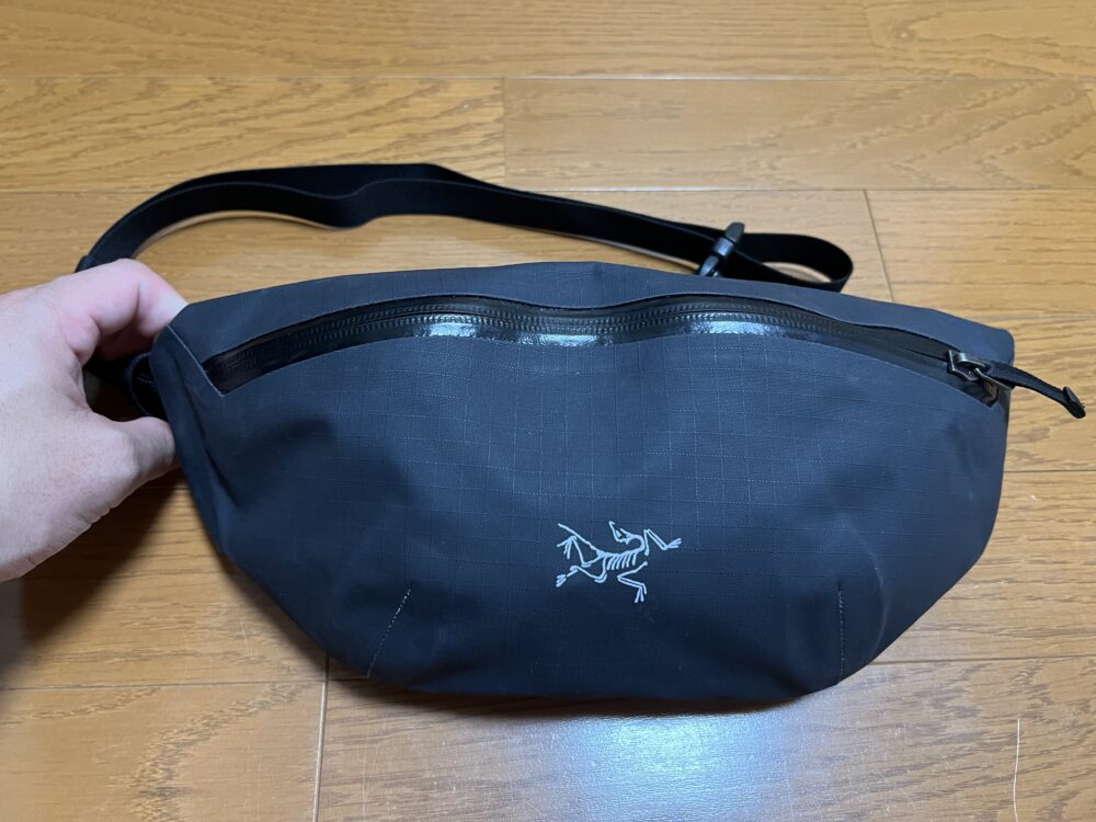 グランヴィルクロスボディバッグ