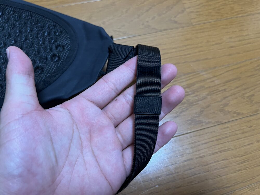 ベルト留め
